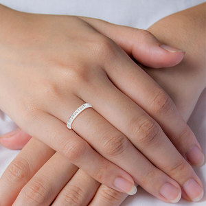 Anillo Apilable de Oro Amarillo de 10K con Diamante Cultivado en Laboratorio de Corte Ovalado de 2.26 ctw, Joyería Fina de Moda, Glamour Urbano, Brillo Moderno - Product Image 5