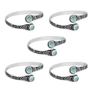 Pulseras de Calcedonia Aqua Plateadas en Plata con Dos Piedras de Nacimiento, Estilo Bohemio Geométrico, de Alta Calidad, Elegantes y de Diseño Moderno - Product Image 1