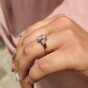 Anillo Solitario de Diamante Ovalado de 2.01 CT Cultivado en Laboratorio en Oro Sólido de 14k, Regalo Fino de Compromiso para Mujer, Sorpresa de Boda - Product Image 4