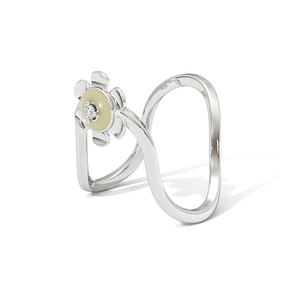 Anillo Abierto de Plata de Ley 925 con Diamantes Naturales Florales para Mujer |   Anillo Ajustable Minimalista con Flor de Margarita |   Regalo de Joyería Fina - Product Image 4