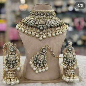 Gold Plated Kundan Fine Jewelry <b>Set</b> with Pearl and <b>Beads</b> 10581194WH Necklace <b>Set</b> - Product Image 1