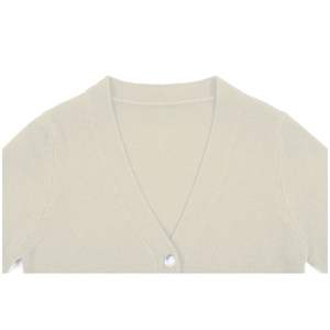 Cardigan pour femmes ODM OEM avec col en V manches longues régulières style chinois tricoté fin pour la saison d'automne - Product Image 4