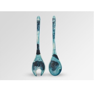 Servidor de Ensalada de Resina Premium con Patrón de Remolino Acuático y Aspecto de Mármol Multicolor, Diseño de Tendencia con Tenedor y Cuchara de Resina, Utensilios para Ensalada - Product Image 5