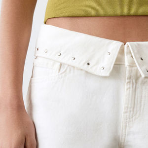 Shorts de Mujer de Alta Calidad con Logotipo Personalizado y Diseño Casual para Exteriores con Cierre de Botón, Servicio OEM, Diseño con Bolsillos - Product Image 2