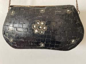 Pochette en mosaïque métallique faite à la main pour femmes et boîte à bijoux de mariée pour sac à main de mariage à bas prix par LUXURY CRAFTS - Product Image 5