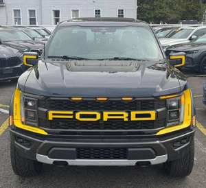 VENTAS RÁPIDAS de Ford F-150 Raptor SuperCrew 4WD 2024 Usado, Automático, Asientos de Cuero Oscuro - Product Image 1