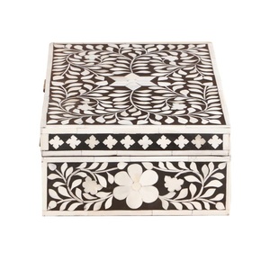 Boîte de rangement artisanale de luxe en os incrusté à motif floral pour bijoux et souvenirs, vente en gros - Product Image 3