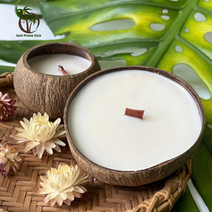 Vietnam Direct Manufacturer Natural Coconut Shell Scented <b>Candle</b> Eco Friendly Chemical Free Best Price/ Essential scented <b>candle</b> - Product Image 1