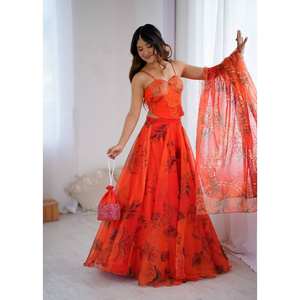 Robes de soirée - Lehenga Choli brodé élégant pour les fêtes et les occasions spéciales - Product Image 5