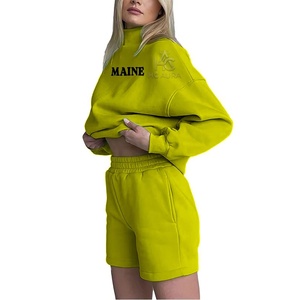 Sudadera de Forro Polar Oversize de Cuello Alto para Mujer de Alta Calidad con Logo Personalizado, Venta al por Mayor, Estilo Casual y Urbano de Calidad Premium - Product Image 5