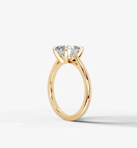 Anillo de Lujo Certificado con Moissanita Ovalada de 3.76 Quilates, Engaste de Garra, Plata de Ley 925, Bañado en Oro Amarillo, para Compromiso y Boda - Product Image 3