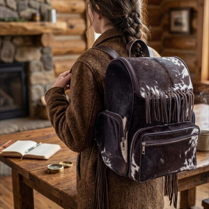 Sacs à dos en cuir de vachette avec logo personnalisé, vente en gros, fournisseur OEM, haute qualité, faits à la main, sacs d'école pour étudiants, qualité export. - Product Image 3