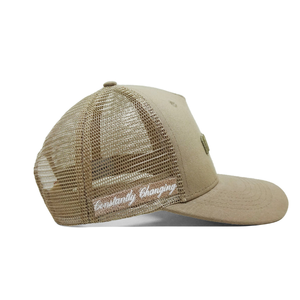 Casquette Trucker 5 Panneaux Broderie Logo Minimaliste Personnalisée Étiquette Privée Chapeau en Maille pour Promotion Commerciale Unisexe Décontracté - Product Image 4