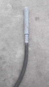 เครื่องสั่นคอนกรีตแบบสะพายหลัง Tayo 40V ไฟฟ้า มอเตอร์อัดคอนกรีตภายนอกสำหรับงานอุตสาหกรรม ประสิทธิภาพสูง ระยะสั่น 2 มม. บำรุงรักษาง่าย - Product Image 5