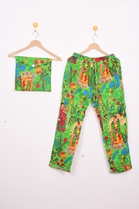 Conjunto de Pijama de Algodón Estampado a Mano para Mujer, Ropa de Dormir con Estampado Floral, Cuello Redondo, Conjunto de Tres Piezas - Product Image 4