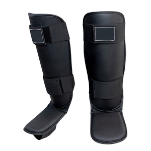 Protège-tibias légers pour adultes – Protection de base pour l'entraînement - Product Image 4