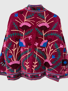 Veste en velours rose brodée à la main avec des motifs floraux, manches longues, col rabattu, taille plus, style Prairie Chic, vêtement d'automne pour adultes - Product Image 4