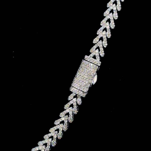 Colar de prata com moissanite, estilo Chevron, cravejado, luxuoso, tipo corrente de tênis, para homens e mulheres. - Product Image 5
