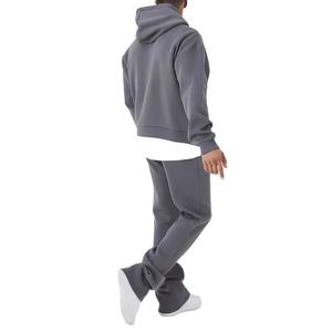 Ensemble survêtement décontracté coupe ample et évasée en mélange de coton doux et confortable, idéal pour le streetwear décontracté - Product Image 2