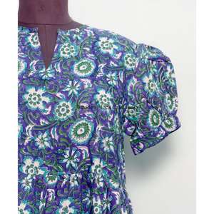 Vestido maxi con estampado floral, cuello en V, de algodón, para fiesta, estilo bohemio, talla grande, para mujer, de fabricante y exportador indio. - Product Image 3