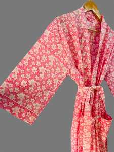 Robe kimono en coton fleuri rose avec ceinture à rayures, pour spa, hôtel, resort, vente en gros, États-Unis, Royaume-Uni - Product Image 4
