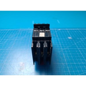 Interruptor de Circuito Industrial CUTLER-HAMMER QCR3015HT Usado Como Está, Piezas de Equipos Semiconductores Legados - Product Image 1