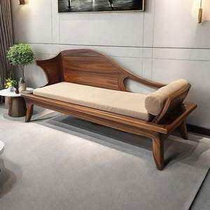 Lit de repos en teck sculpté - Product Image 1
