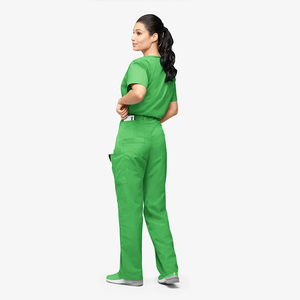 Nouvelle Arrivée 2026 – Blouse Médicale Unisexe Personnalisée à Manches Courtes avec Cordon de Serrage, Taille Élastique et Poches – Modèle Femme Robuste et Personnalisable - Product Image 4