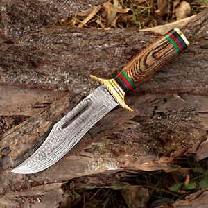 Cuchillo de Caza Hecho a Mano de Acero de Damasco con Mango de Madera y Funda de Cuero, Cuchillo Bowie Personalizado para Supervivencia al Aire Libre - Product Image 2
