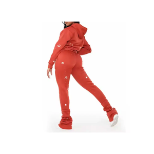 Conjunto de Sudadera con Capucha Roja para Mujer, Conjunto Deportivo de Dos Piezas de Felpa, Corte Holgado, Estampado de Puntos, para Uso Diario - Product Image 3