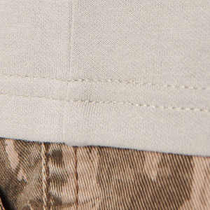 Camiseta sin mangas de algodón 100% orgánico, cuello redondo, corte ajustado, personalizada con impresión OEM, de alta calidad y sostenible, para hombre. - Product Image 6