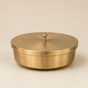 Boîte à épices en laiton poli miroir, très demandée, organisateur de boîtes à masala en laiton, vente personnalisée - Product Image 1