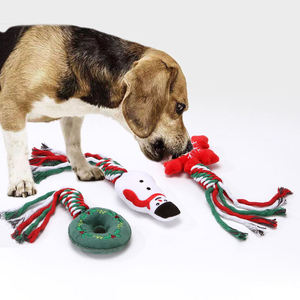 Nuevos Juguetes Navideños para Mascotas, Juguete Masticable para Perros de la Serie Navideña con Nudos para Limpiar los Dientes, Juguete de Peluche Interactivo con Movimiento de Cuerda de Algodón - Product Image 3