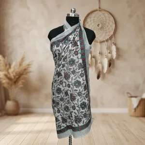 Pareo de algodón estampado a mano con motivos florales, pañuelo de playa, dupatta, ligero, para verano, para mujer, uso diario informal. - Product Image 1