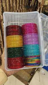 Pulseras de cristal de alta calidad con diseño de gota de lluvia, pulseras de cristal duro, hermosos colores, 8 colores y 8 docenas disponibles en todos los tamaños. - Product Image 4