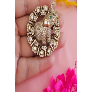 Beautiful Premium Quality <b>Gold</b> Finish Moissanite <b>Ring</b> For Function And Party Wedding Wear Collection For Women - Product Image 1