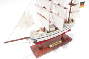 Modèle de bateau historique allemand en bois fait main - Petit modèle GORCH FOCKK II - Cadeau de collection antique - Product Image 2