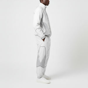 Chaqueta Deportiva Transpirable para Hombre, Ecológica, Diseñada para un Rendimiento Atlético, Comodidad Diaria y Estilo Urbano - Product Image 2