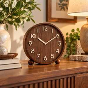Horloge de bureau en bois de noyer – Horloge de table minimaliste pour la décoration moderne de la maison et du bureau - Product Image 4