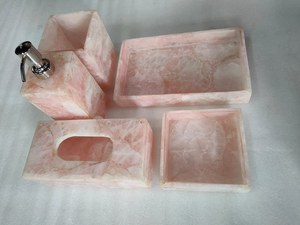 Ensemble d'accessoires de salle de bain de luxe, décoratif, de haute qualité, moderne, en cinq pièces, en résine écologique imperméable, en bois, carré, pour rangement - Product Image 4