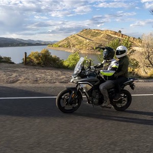 Moto d'aventure CFMOTO IBEX 800 S 2023 à vendre avec moteur bicylindre en parallèle de 799 cm³ et fonctionnalités de tourisme avancées - Product Image 3
