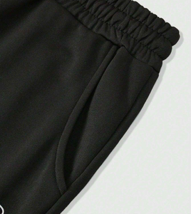 Pantalon évasé noir avec bande latérale dorée, patch étoile, taille élastique et cordon de serrage, pour homme, style hip-hop décontracté, automne, en maille mi-épaisse - Product Image 4