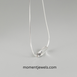 Collar de Plata de Ley 925 con Colgante Geométrico Moderno Chapado en Oro, Cadena de Eslabones para Mujer - Product Image 3