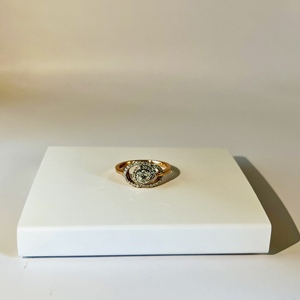 Anillo de Compromiso de Lujo de Oro Amarillo de 14K para Mujer, LILABA ENTERPRISE, con 53 Diamantes Naturales de Corte Brillante y Diamantes Blancos en los Laterales - Product Image 2