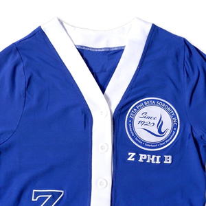 เสื้อคลุมคาร์ดิแกนแขนยาวถักนิตติ้งสำหรับนักเรียนหญิง ปักลายปะติดปะต่อ ทำจากผ้าขนสัตว์อะคริลิก สำหรับฤดูหนาว แบบสั่งทำพิเศษ - Product Image 2