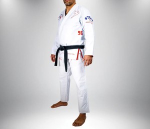 ชุดยูโด เทควันโด บราซิลเลียนยิวยิตสู คุณภาพระดับมืออาชีพ ผลิตจากโพลีเอสเตอร์/คอตตอน ระบายอากาศได้ดี น้ำหนักเบา ยืดหยุ่น เหมาะสำหรับการฝึกศิลปะการต่อสู้ - Product Image 3