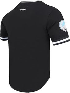 Camiseta Negra de los Detroit Lions con Bordado Azul y Logotipo del Equipo, Diseño Deportivo Clásico de Manga Corta - Product Image 4