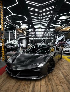 Ferrari Roma Spider usado con título limpio - Product Image 1