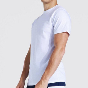 Ensemble t-shirt blanc et short bleu marine pour homme, vêtements décontractés d'été, coton tricoté respirant, col rond, couleur unie, 200g - Product Image 3