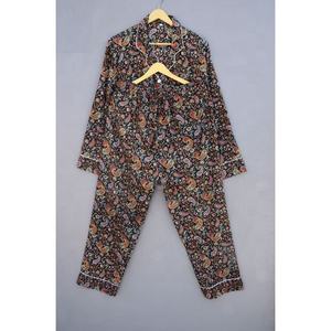 New Arrival Pure Silk Pajamas <b>Set</b> for <b>Women</b> Floral Print Night Wear Soft and Comfortable Dress for Sleepwear - Product Image 2